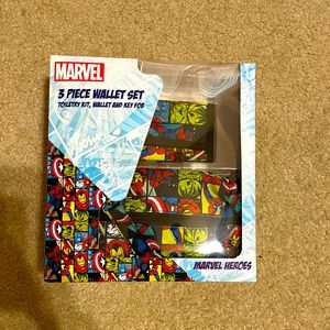 Marvel Gift Set NWT (wallet, key chain, toiletries bag)